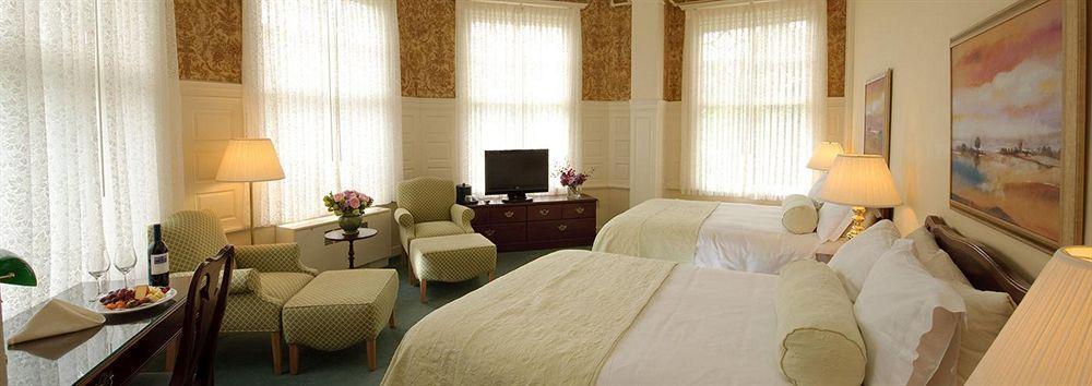 Cranwell Spa And Golf Resort (Adults Only) Ленокс Экстерьер фото